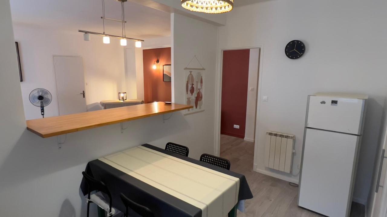 Escale Marseillaise, Grand T2 Calme, Pres Du Vieux Port Pour 2 A 4 Personnes, Nettoyage Rigoureux Marselha Exterior foto